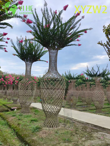 Lagerstroemia parviflora Plante ornementale en forme de treillis, décor de clôture de jardin fleuri